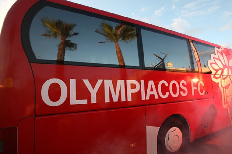 Αποδοκιμάστηκαν από φιλάθλους οι παίκτες του Ολυμπιακού (βίντεο)