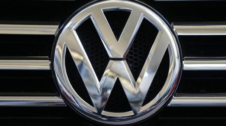 H VW αποσύρει 800.000 αυτοκίνητα λόγω προβλημάτων στα πεντάλ