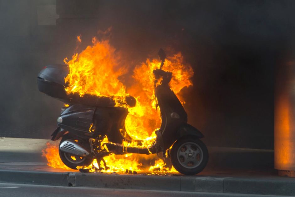 Fire scooter картинка