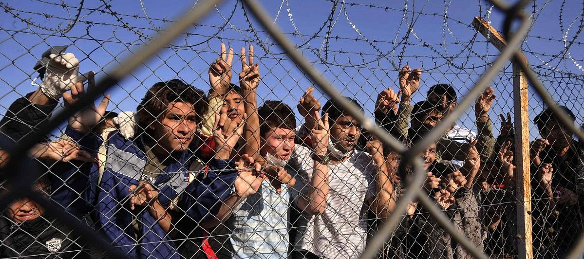 Χίος, Σάμος και Λέσβος «βουλιάζουν» από τους παράνομους μετανάστες!