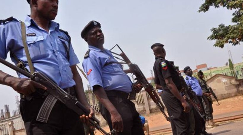 12 άνθρωποι σκοτώθηκαν και 48 τραυματίστηκαν από επίθεση βομβιστών-καμικάζι στη Νιγηρία