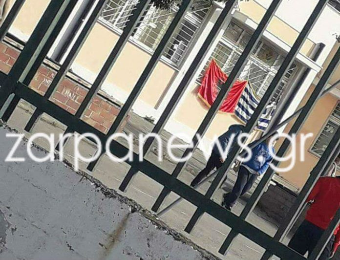 Κατάληψη σε Γυμνάσιο των Χανίων για την τοποθέτηση αλβανικής σημαίας δίπλα σε ελληνική (φωτό)