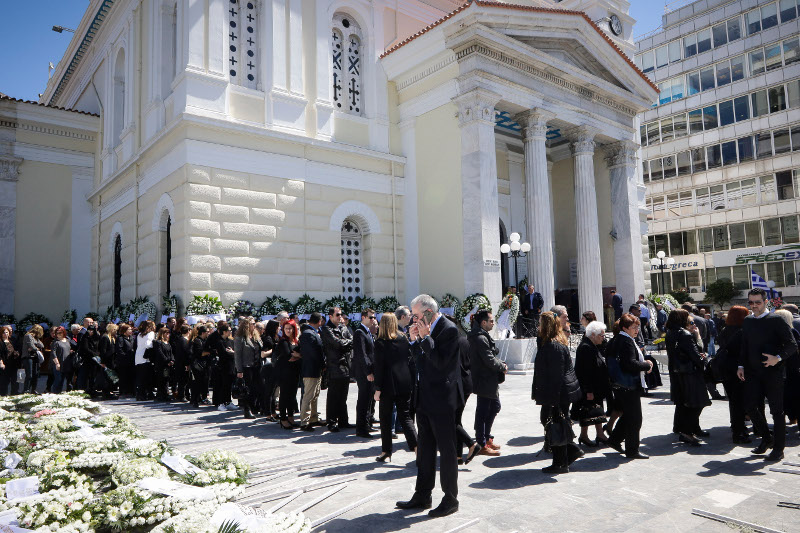 Γιατί μένουν κλειστά τα καταστήματα του Σκλαβενίτη τις Κυριακές; Η αποκάλυψη στον επικήδειο