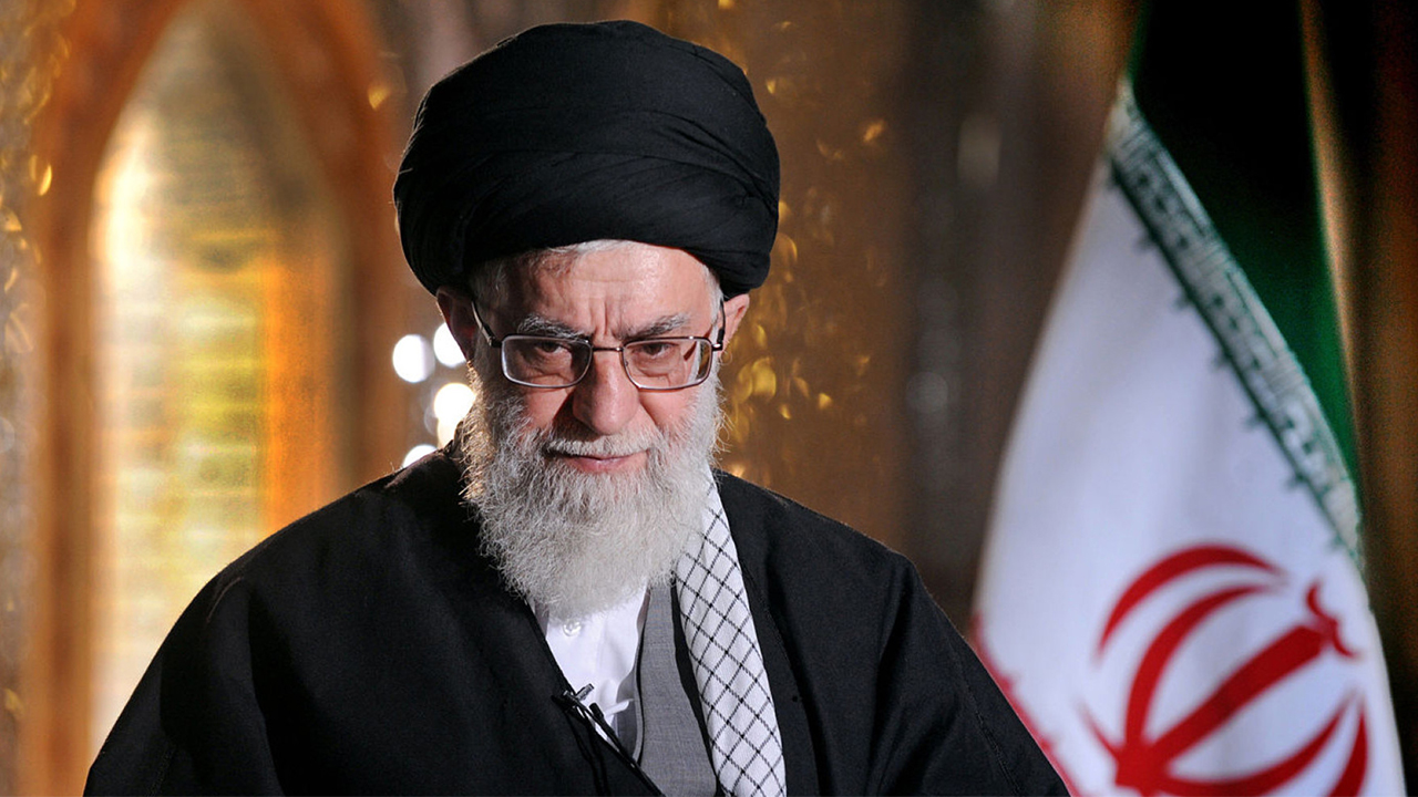 Αλί Χαμενεΐ: «Η Τεχεράνη δε θα παραδοθεί ποτέ στο «μπούλινγκ» του Τραμπ» – Κάλεσμα προς όλα τα μουσουλμανικά έθνη