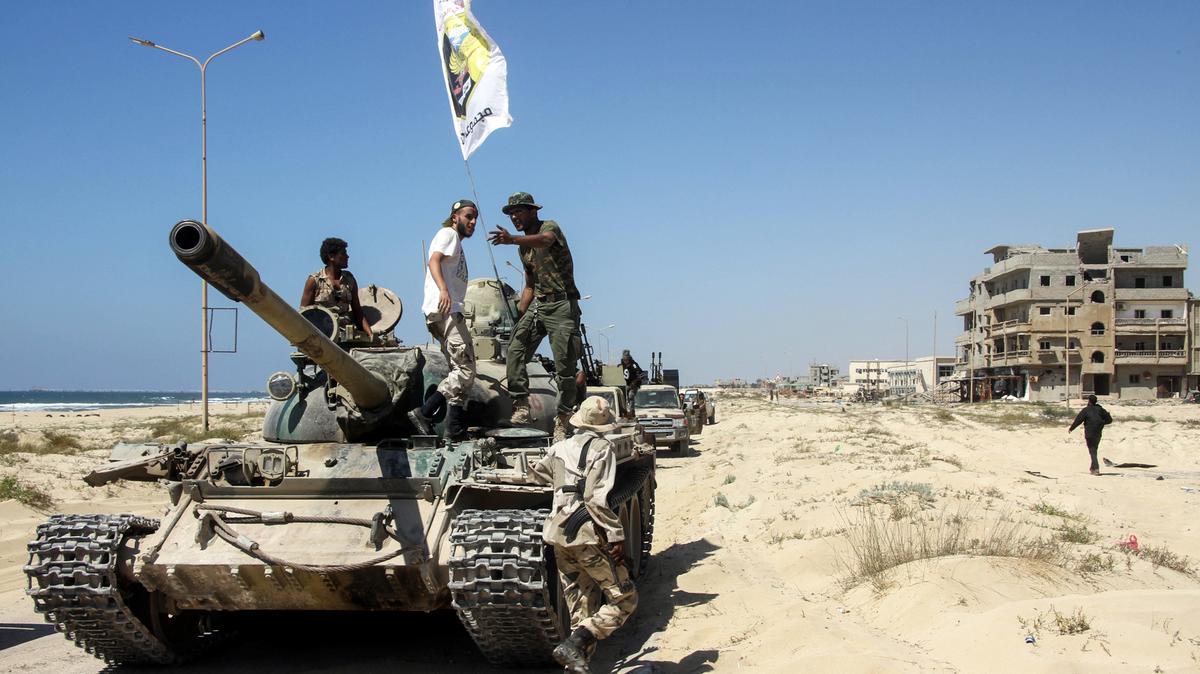 Ανακατάληψη πετρελαιοπηγών στην περιοχή της Σύρτης ανακοίνωσε ο Λιβυκός Εθνικός Στρατός (φωτό)