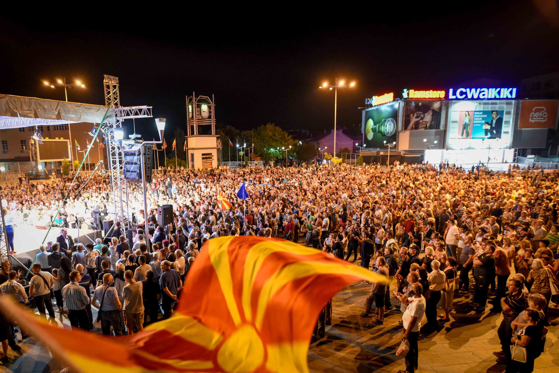 Oι Times ανακάλυψαν πάλι ρωσική παρέμβαση στο σκοπιανό δημοψήφισμα