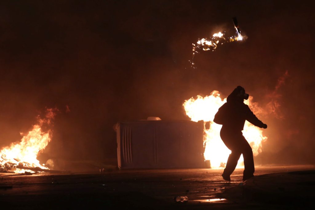 Αυτοί είναι οι 13 συλληφθέντες για τα επεισόδια στα Εξάρχεια