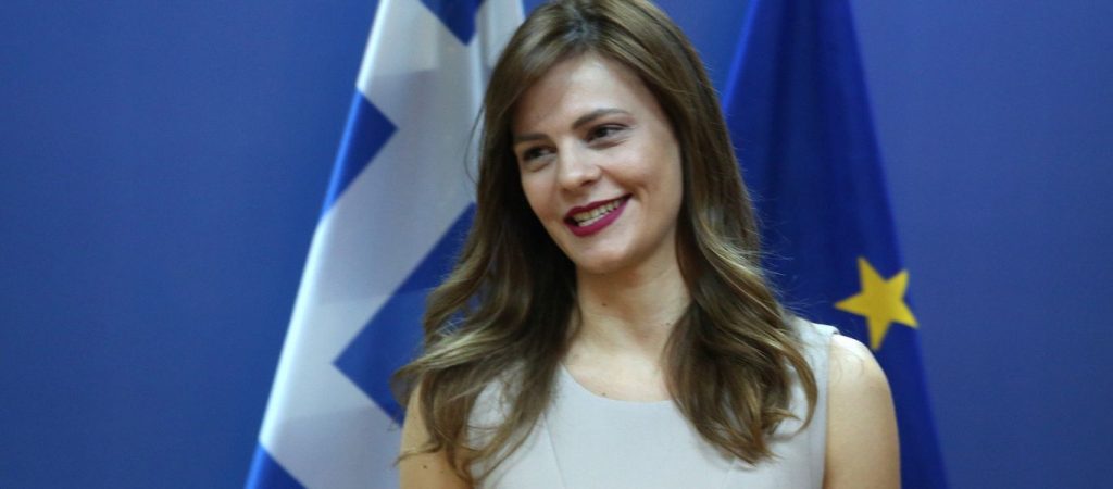 Ε. Αχτσιόγλου: «Η αύξηση του κατώτατου μισθού θα ανακοινωθεί από τον πρωθυπουργό την ερχόμενη εβδομάδα»