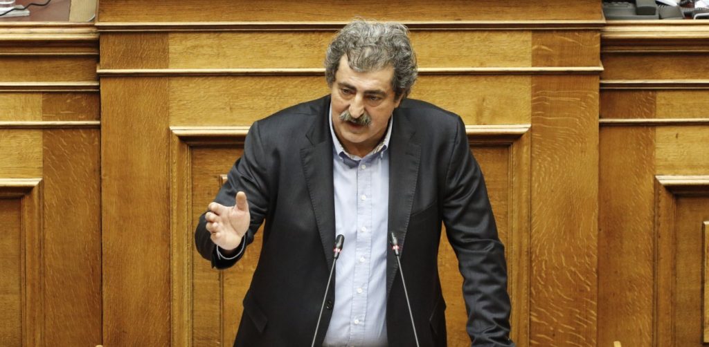 Κτύπημα της ΕΦ.ΣΥΝ κατά του Π.Πολάκη: «Να πάει σπίτι του άμεσα»