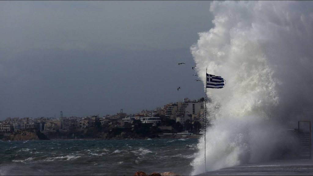 Έκτακτο δελτίο της ΕΜΥ: Έρχονται καταιγίδες, ισχυροί άνεμοι και πτώση της θερμοκρασίας