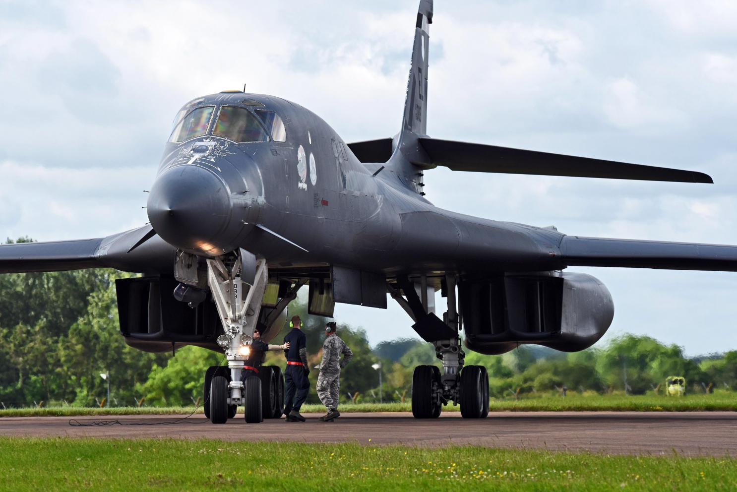 Μέσα στο B-1B Lancer: Δείτε όλη τη διαδικασία απογείωσης