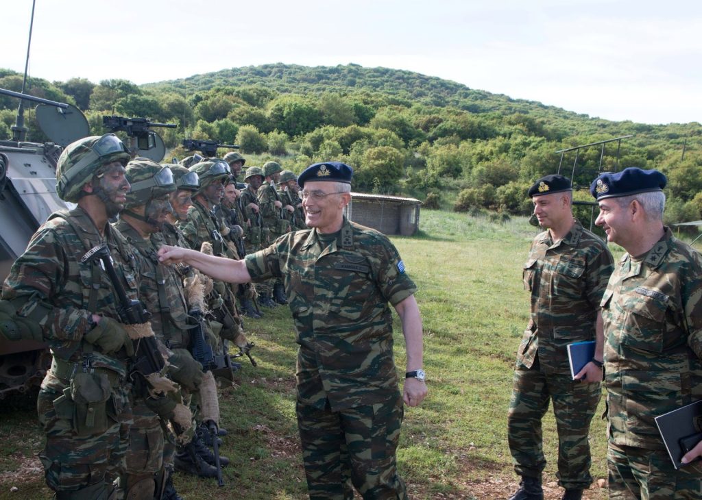 Επίσκεψη Αρχηγού ΓΕΣ στην Περιοχή Ευθύνης της 8ης Μ/Π ΤΑΞ – «ΗΠΕΙΡΟΣ» (φώτο)