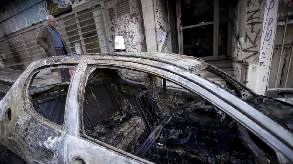 Oργάνωση ανέλαβε την ευθύνη για τον εμπρησμό του αυτοκινήτου του Πρόξενου της Ιταλίας