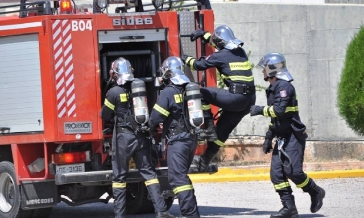 Συνελήφθη ηλικιωμένη για την πυρκαγιά στα Σπάτα