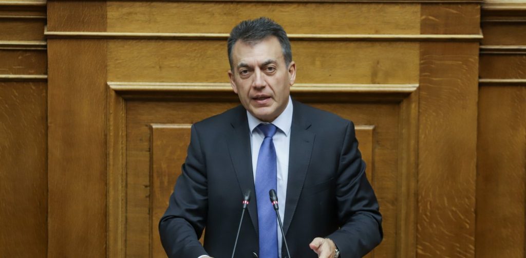 Γιάννης Βρούτσης: «Υπάρχει διαλυτική κατάσταση στο υπουργείο»