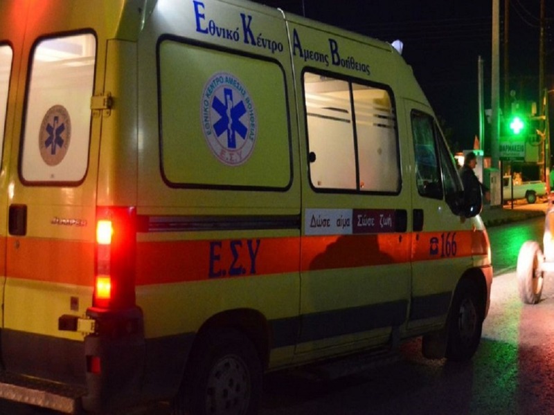 Σύγκρουση δύο οχημάτων στο Παρθένι Χαλκηδόνας – Μια γυναίκα νεκρή και τρεις τραυματίες