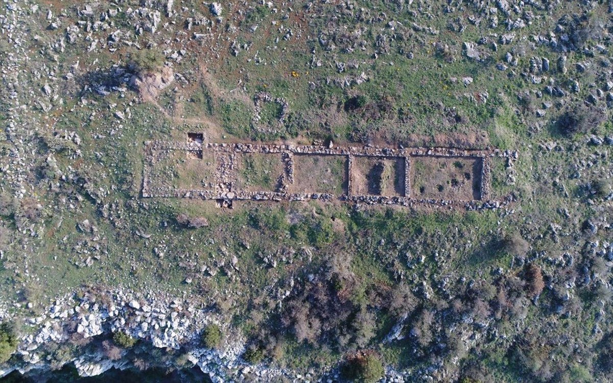 Νέα σημαντικά ευρήματα στη Μυκηναϊκή Ακρόπολη του Γλα (φωτό)