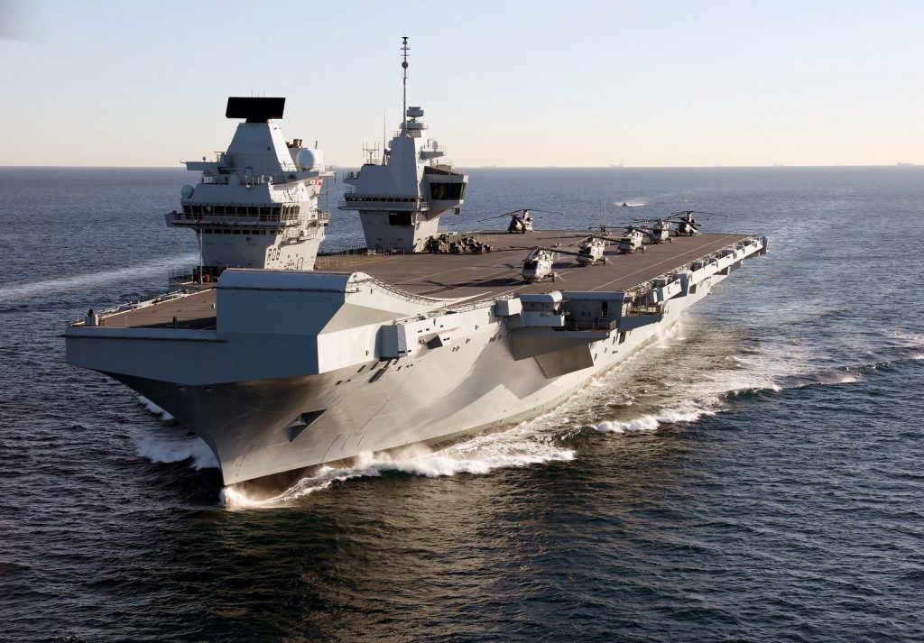 HMS Queen Elizabeth: Το μεγαλύτερο σκάφος του βρετανικού Ναυτικού αποκαλύπτει τα μυστικά του