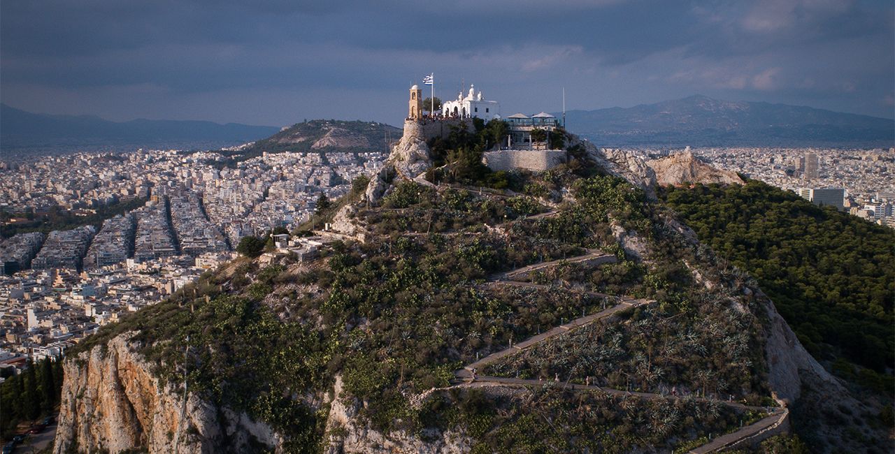 Ο λόφος του Λυκαβηττού… αλλάζει – Δείτε τι παρεμβάσεις θα γίνουν τους επόμενους 18 μήνες