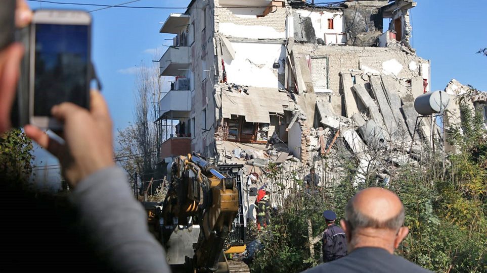 Η Ελλάδα θα νοσηλεύσει Αλβανούς πληγέντες σε νοσοκομεία στη Θεσσαλονίκη