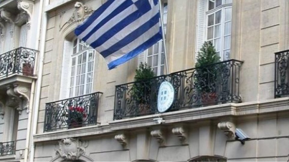 Τουρκία: Έσπασαν το αυτοκίνητο υπάλληλου του ελληνικού προξενείου στην Κωνσταντινούπολη