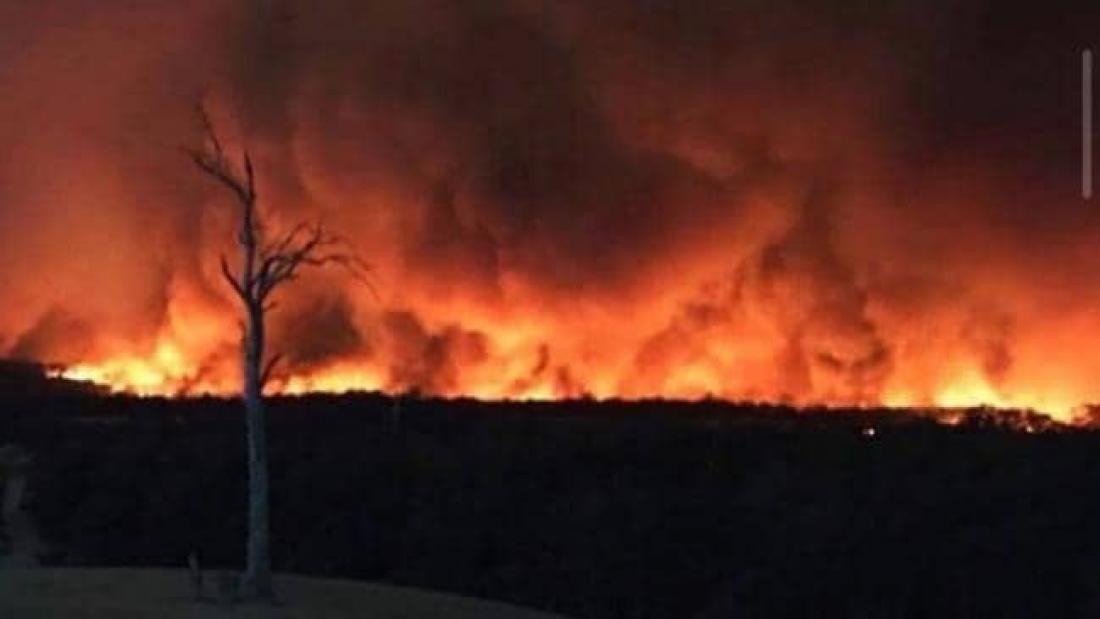 Φωτιές στην Αυστραλία : «Το νερό τελειώνει, σαν να έχει πέσει κατάρα»