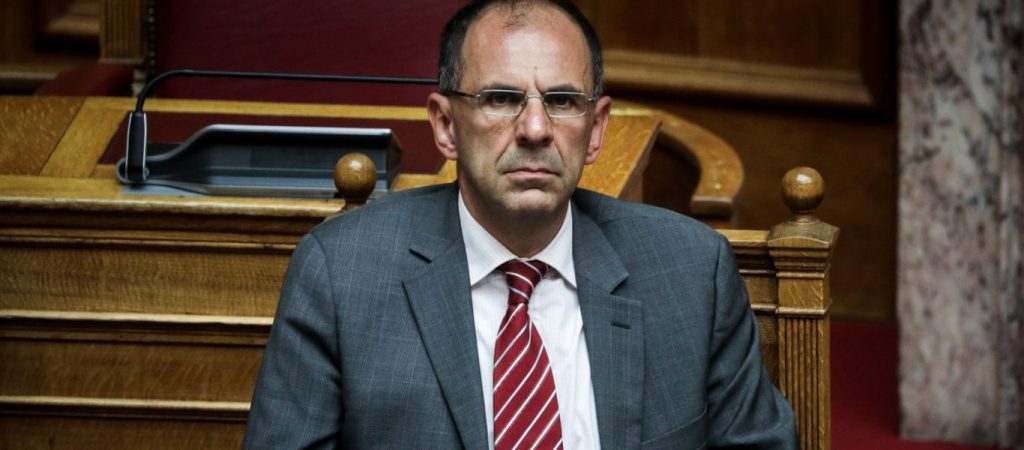 Γ. Γεραπετρίτης: «Η απλή αναλογική οδήγησε στον Χίτλερ» – Οργισμένη αντίδραση από ΣΥΡΙΖΑ