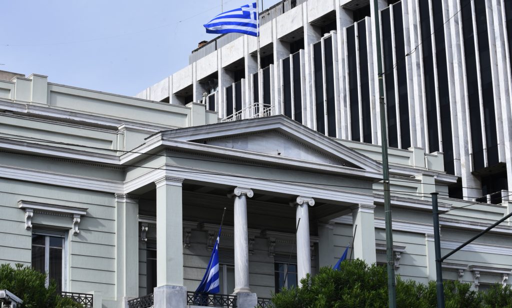 ΥΠΕΞ: Κάλεσε τον Τούρκο πρέσβη να δώσει εξηγήσεις για την προσβολή του Ρ.Τ. Ερντογάν – Παρομοίασε του Έλληνες με Ναζί