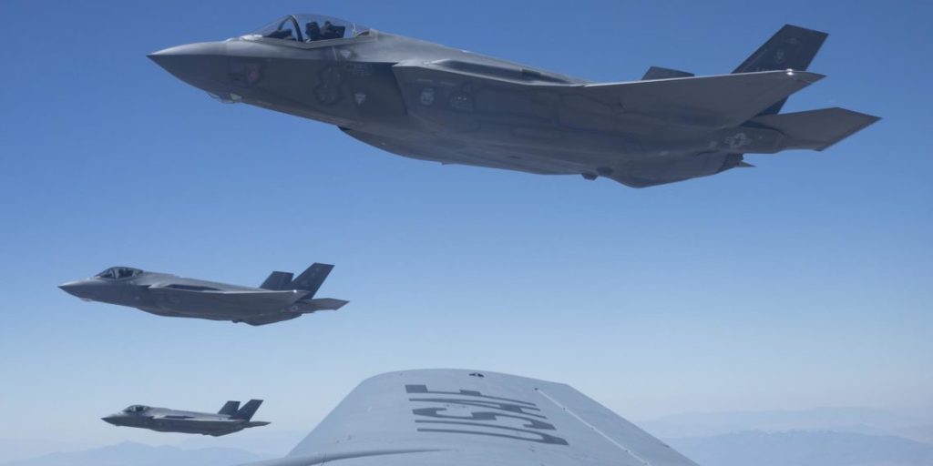 Παρά το lockdown η παραγωγή των F-35 στην Ιταλία συνεχίζεται κανονικά