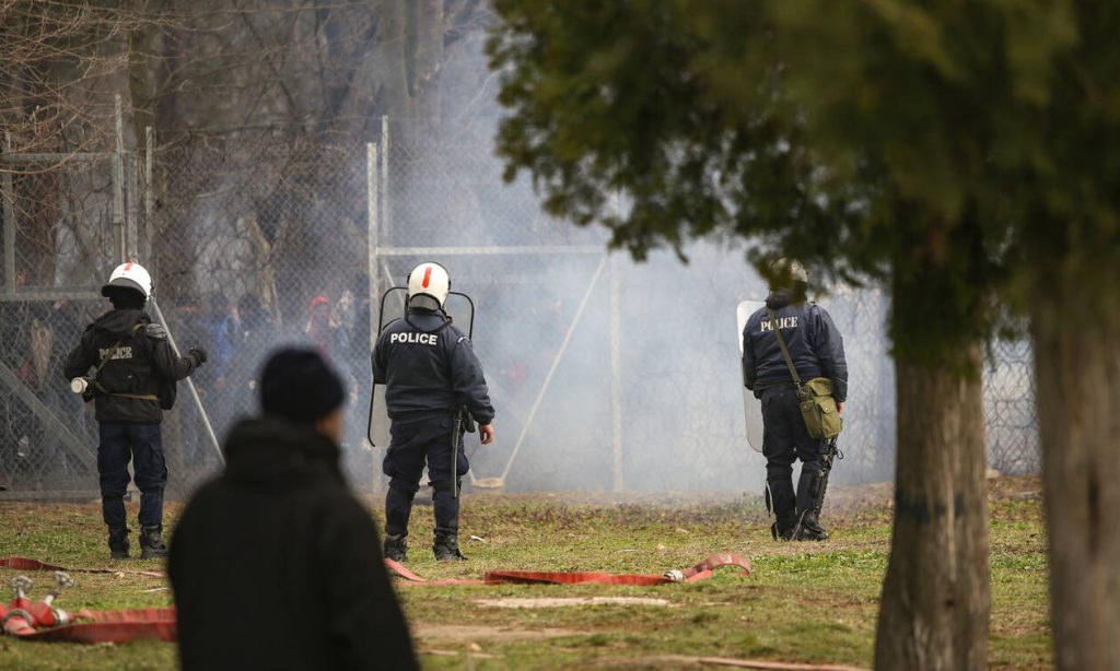 Το ΥΠΕΞ φοβάται νέα εκστρατεία δυσφήμισης της Ελλάδας για το ψευδοπροσφυγικό από την Τουρκία