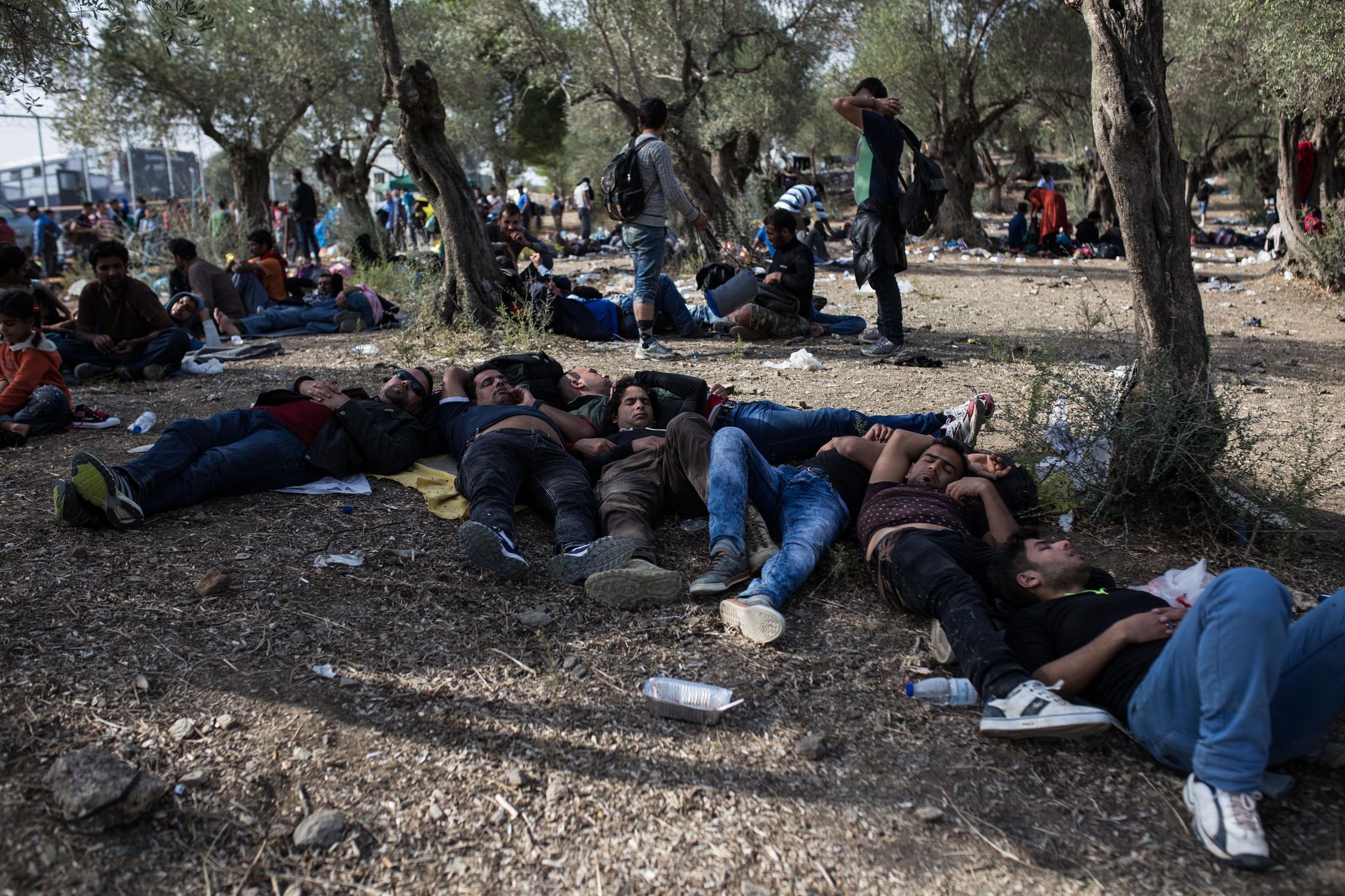 Λέσβος: Σε καραντίνα 25 κάτοικοι και δύο λιμενικοί – Είχαν έρθει σε επαφή με τους δύο αλλοδαπούς φορείς του κορωνοϊού