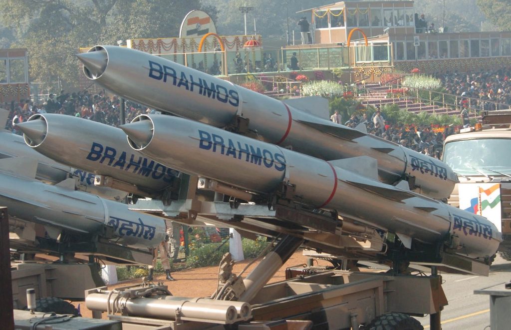 Η Μανίλα  παίρνει BrahMos και κλειδώνει τη Θάλασσα των Φιλιππίνων – Τι θα γινόταν στο Αιγαίο;