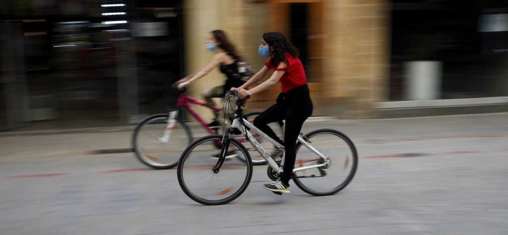 Κύπρος: Δωρεάν με υπηρεσία δωματίου και καραόκε οι τουρίστες που θα διαγνωστούν θετικοί στον κορωνοϊό