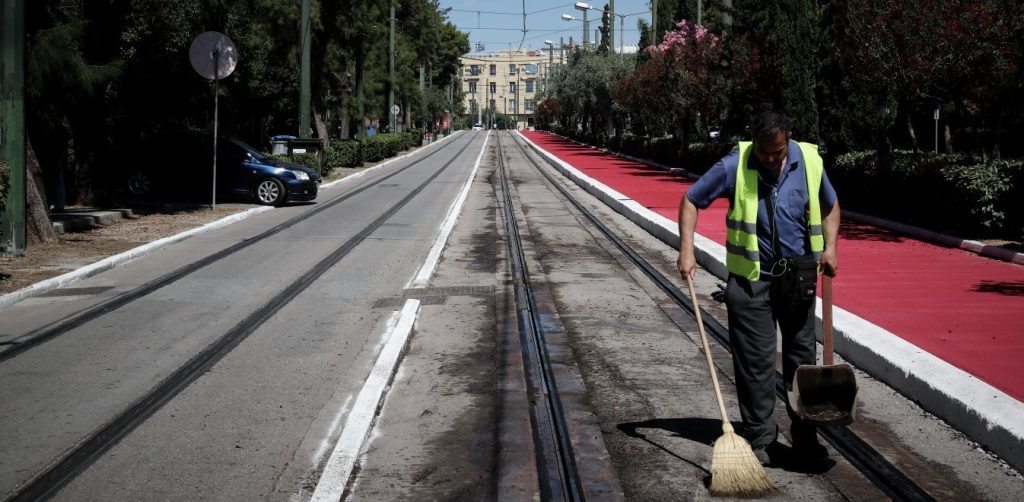 Διορθωτικές κινήσεις και μετάθεση προθεσμιών για τον Μεγάλο Περίπατο – «Έπιασαν τόπο» οι αντιδράσεις;