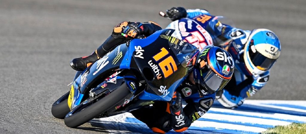 Moto 2: Έπεσαν από τη μηχανή ενώ πήγαν να πανηγυρίσουν (βίντεο)