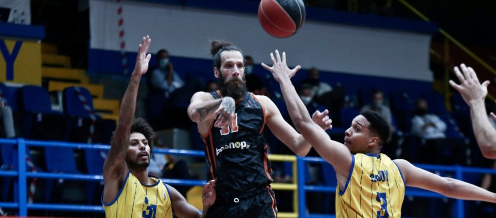 Προμηθέας – Περιστέρι 82-74: Πρώτος τίτλος για τους Πατρινούς με υπογραφή Μίλερ