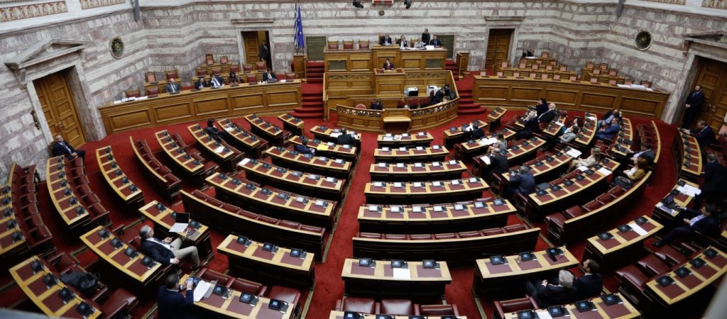 Βουλή: Με πλειοψηφία εγκρίθηκαν τα μέτρα για την στήριξη των πλημμυροπαθών