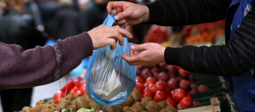 Αντιδήμαρχος Σκύδρας: Αναστέλλεται η λειτουργία των λαϊκών αγορών