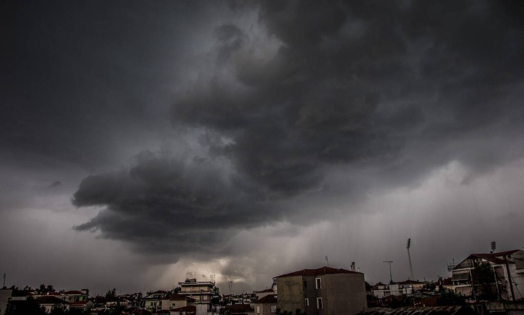 Έκτακτο δελτίο επιδείνωσης καιρού από την ΕΜΥ – Ποιες περιοχές θα «χτυπήσει» η κακοκαιρία;