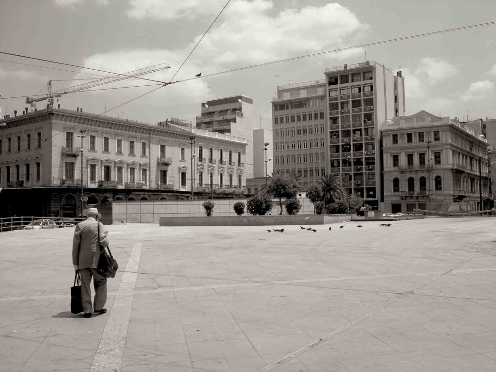 Δημοσκόπηση αποτύπωση της κοινωνίας του κορωνοϊού – Φόβοι για το μέλλον