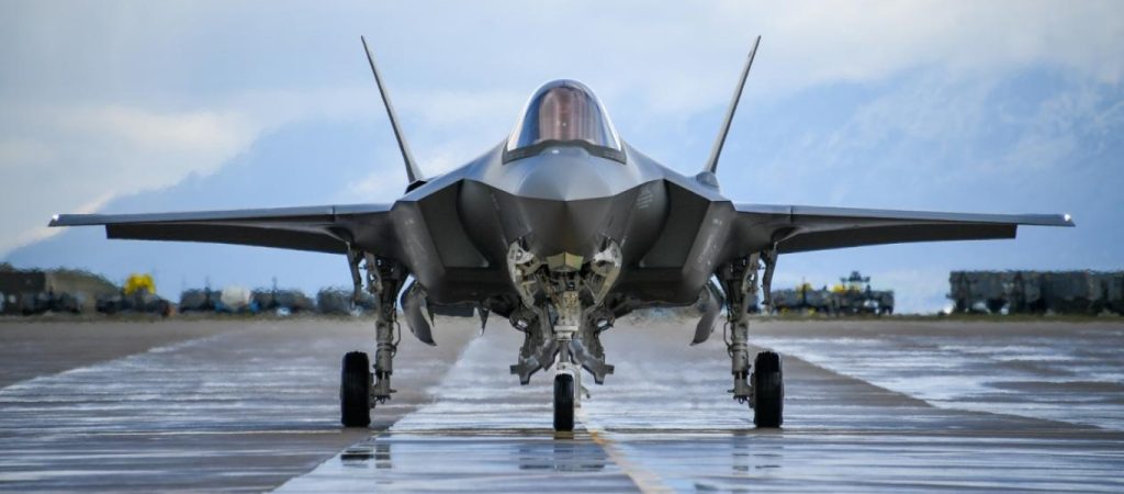 Η Νότιος Κορέα παρέλαβε 24 μαχητικά F-35