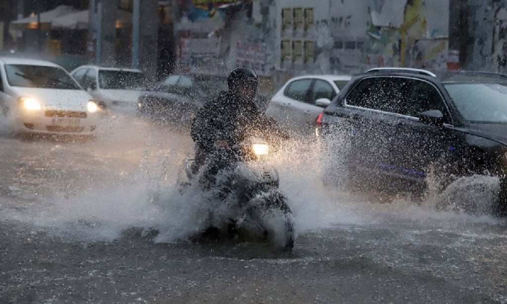 Κακοκαιρία: Σε ποιες περιοχές θα σημειωθούν βροχές και καταιγίδες τις επόμενες ώρες (χάρτης)