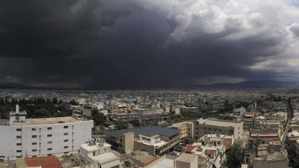 «Κίρκη»: Σε ποιες περιοχές θα «σαρώσει» η κακοκαιρία (χάρτες)