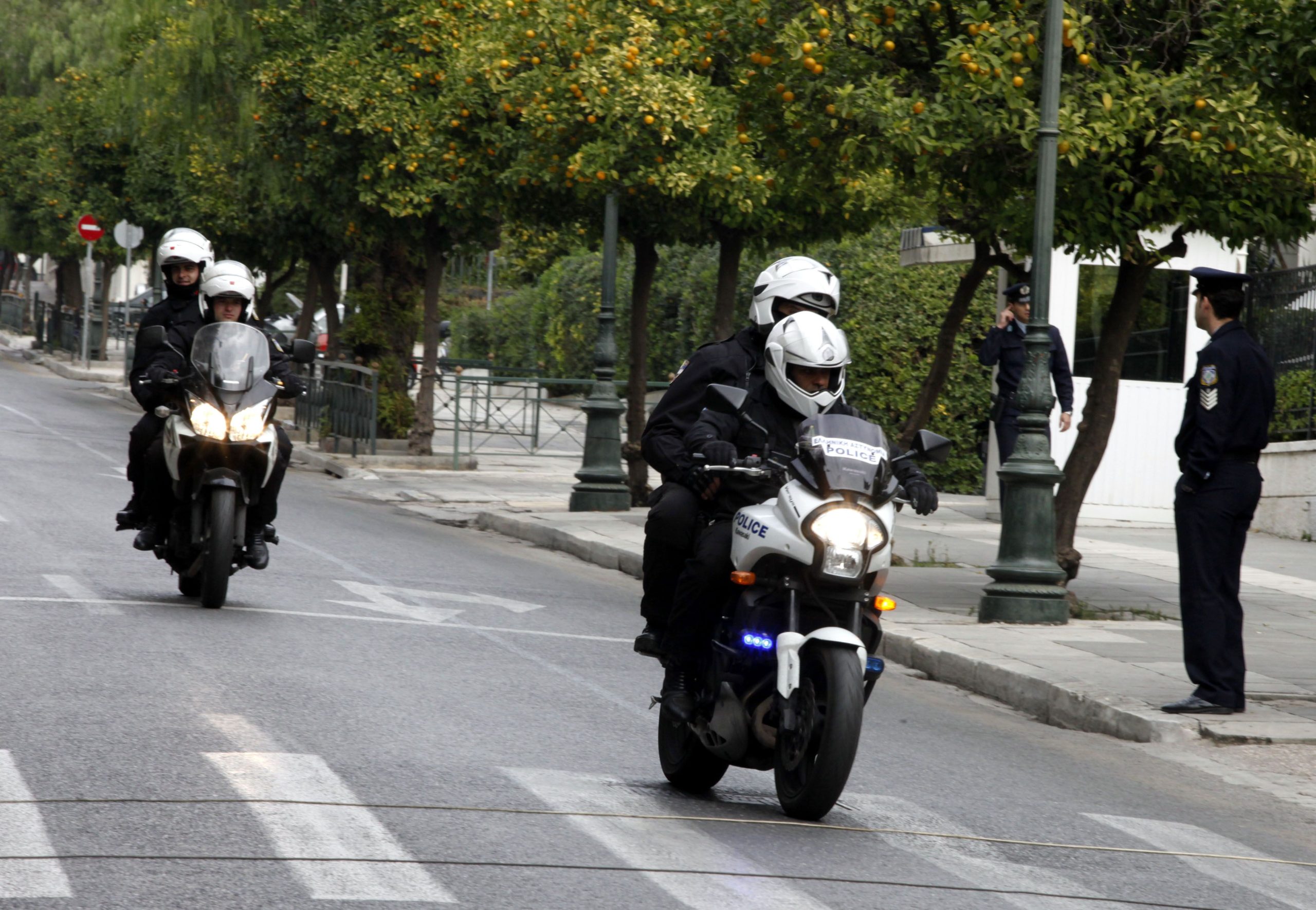 «Θρίλερ» με Τούρκους που εντοπίστηκαν με πλαστές ελληνικές ταυτότητες