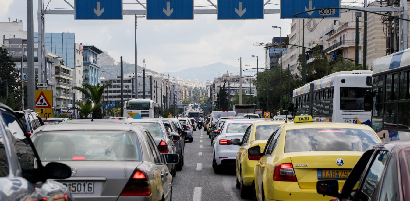 Δείτε σε ποιους δρόμους της Αττικής υπάρχει αυξημένη κίνηση (χάρτης) (upd)