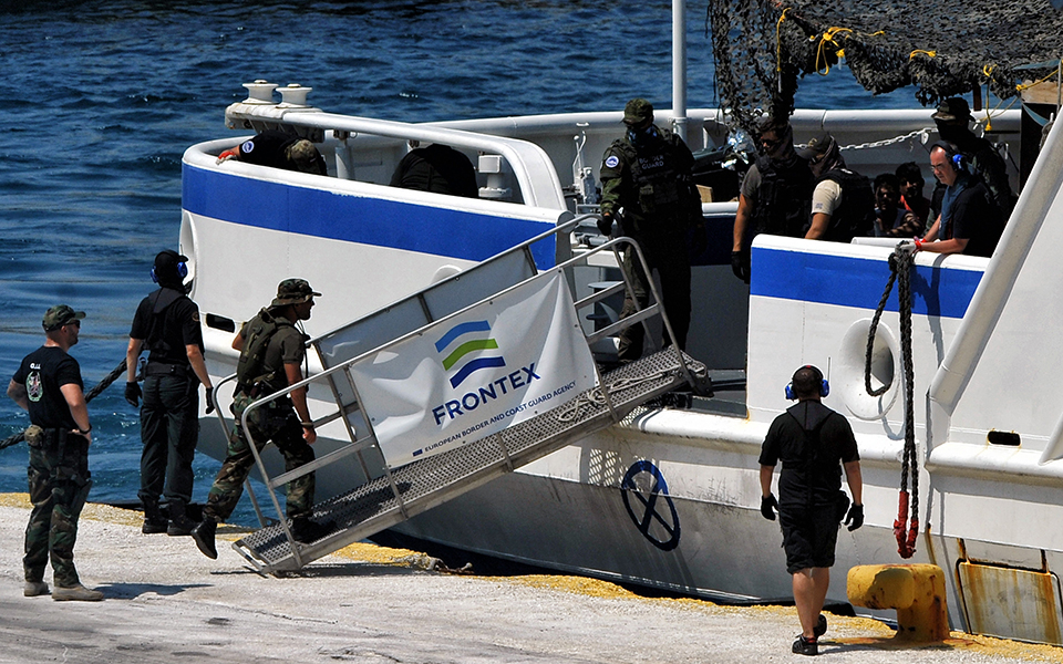 Ο διευθυντής της Frontex ζητά επιτροπή για νομικά ζητήματα σχετικά με εξωτερικά θαλάσσια σύνορα!