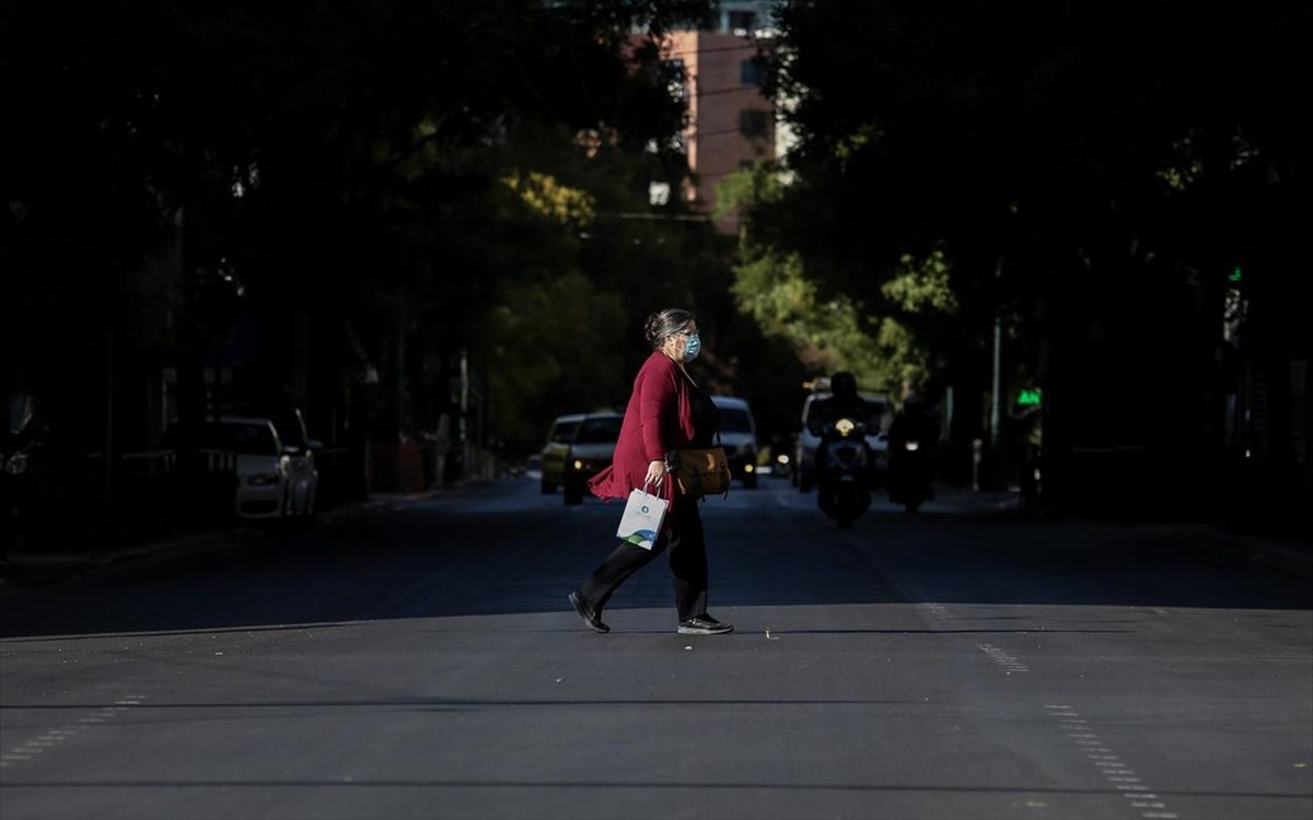 Μας δουλεύουν  οι Δημοσκόποι και στην Ελλάδα; 70% κατά των Lockdown στις 30 Οκτωβρίου, 72% υπέρ στις 12 Νοεμβρίου