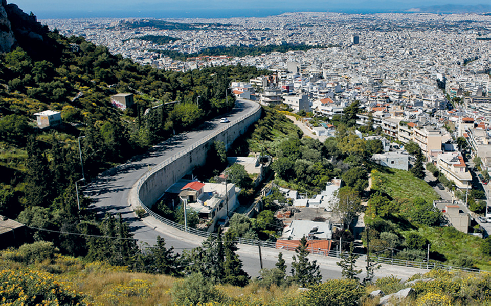 Αυτή είναι η περιοχή της Αττικής από όπου έλεγαν ότι έριχνε τις αστραπές ο Δίας