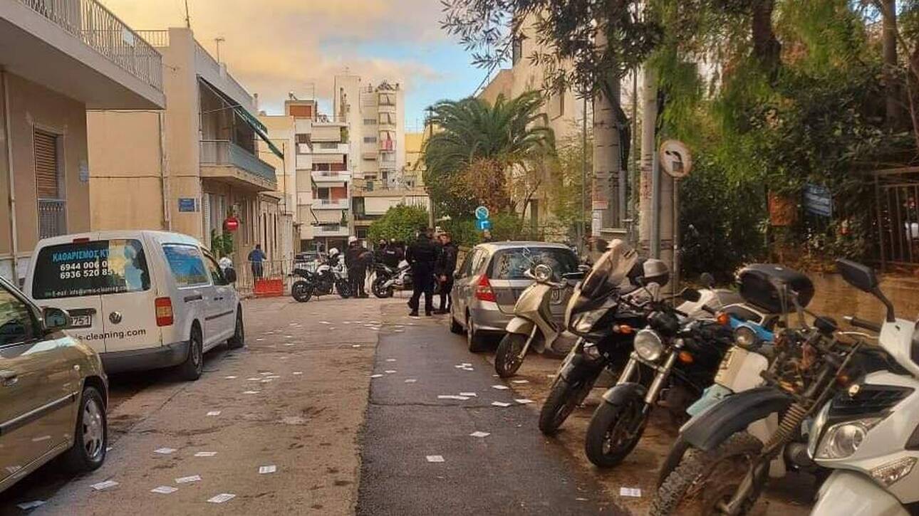 Η ανακοίνωση της ΕΛ.ΑΣ για την συμπλοκή στον Κολωνό: Τραυματίστηκαν 5 αστυνομικοί – Μία σύλληψη