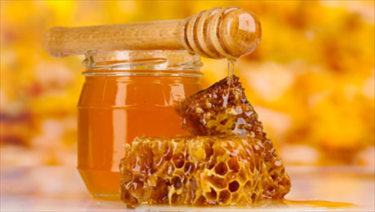 Εσύ τις ξέρεις; – Αυτές είναι οι φαρμακευτικές ιδιότητες που έχει το μέλι